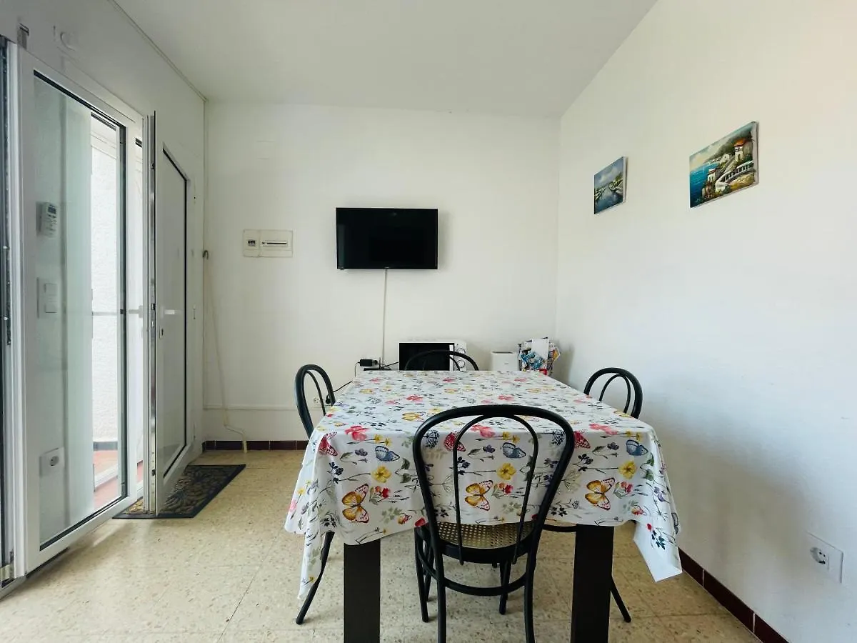 Trabuc - Apartamento Con Piscina Comunitaria Apartment Empuriabrava