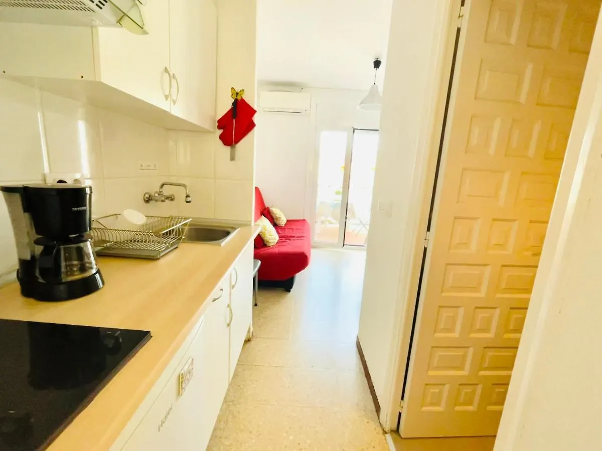 Trabuc - Apartamento con piscina comunitaria Appartamento Empuriabrava Spagna